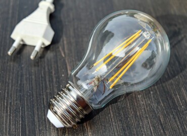 5 Ways on How to Reduce Electricity Consumption at Home